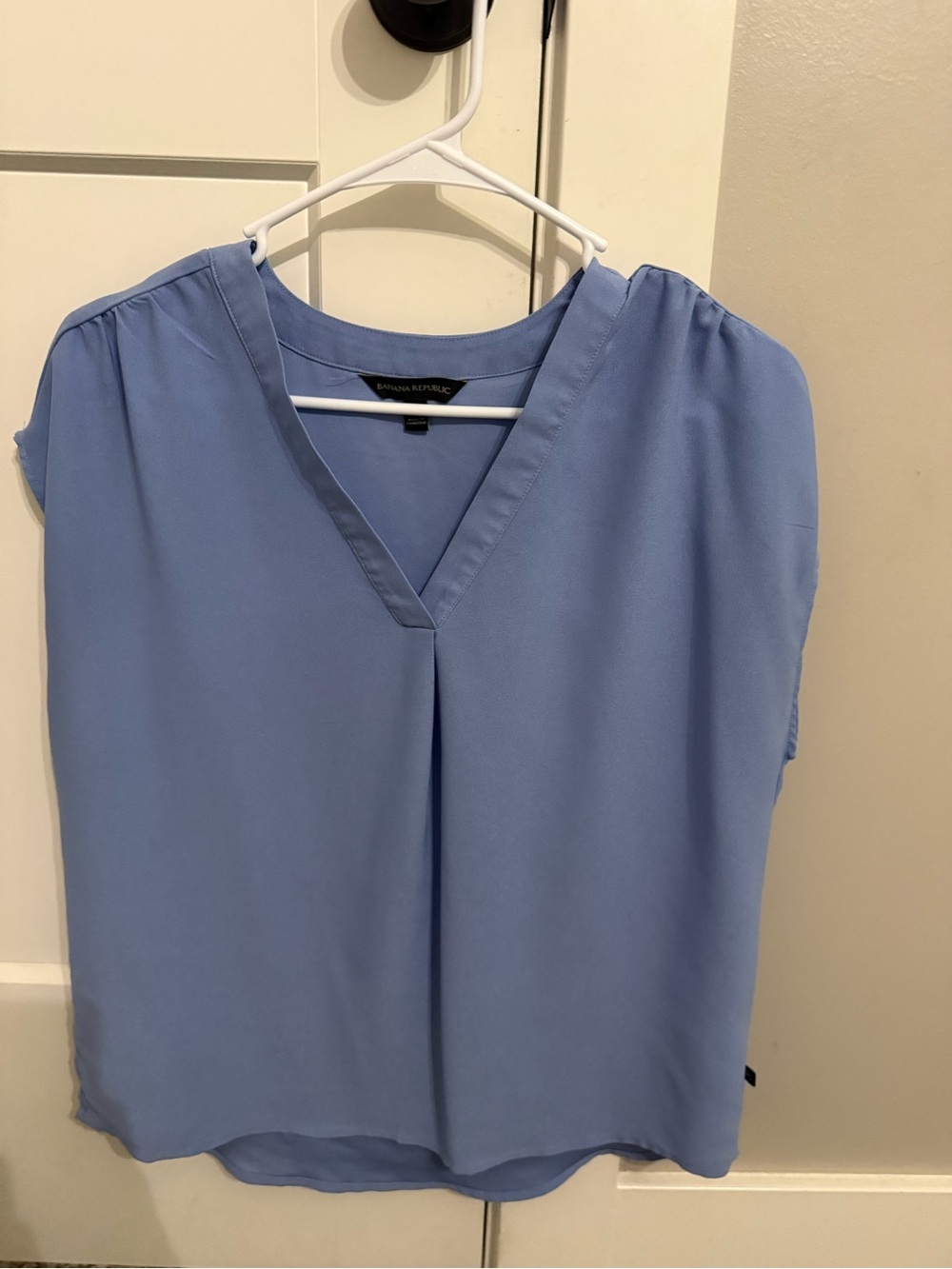 Banana Republic Blue V-Neck Cap Sleeve Blouse